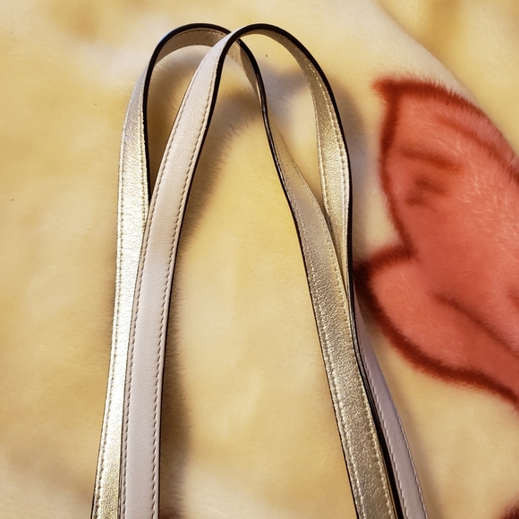 Coach Light Cream Leather Tote Bag - Picture 5 of 8